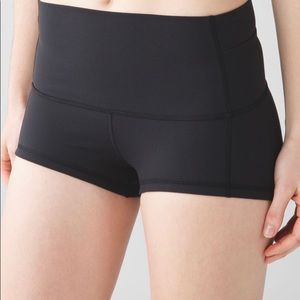 Lululemon wunder under shorts 10